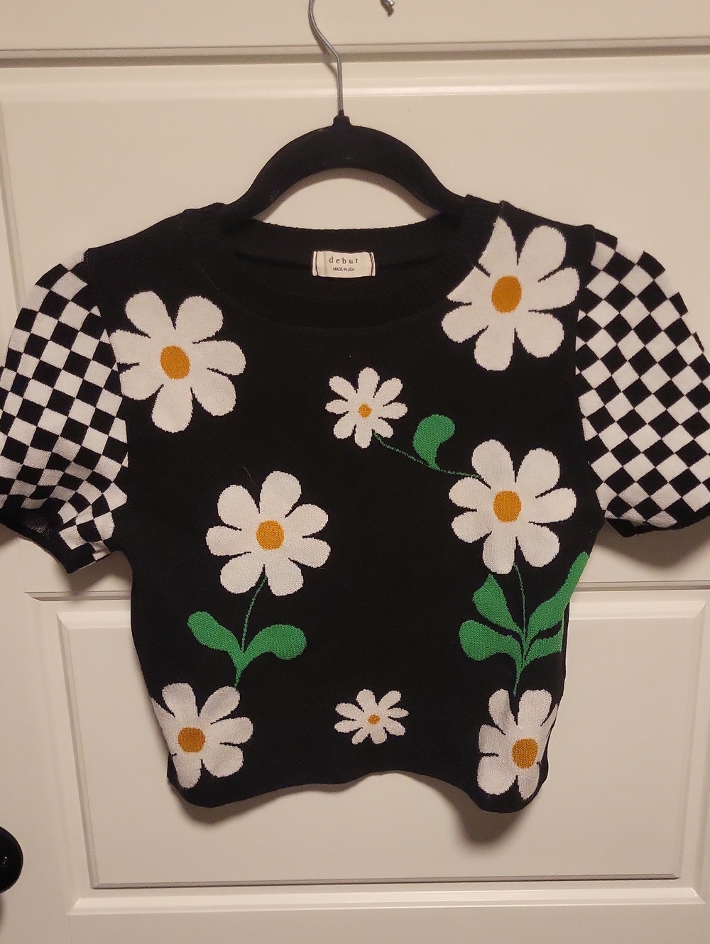 debut Black Daisy Knit Crop Top with Checkerboard Sleeves